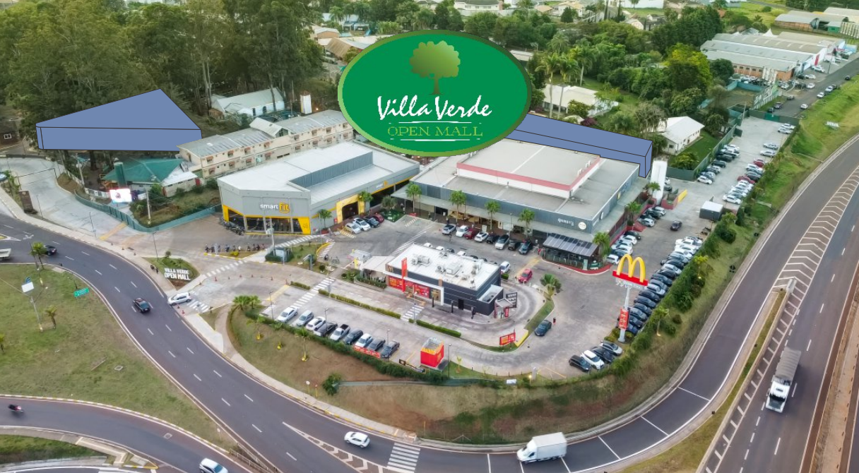Villa Verde Open Mall